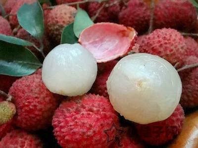 酸奶加火龙果叫什么名字 16322570290.jpg